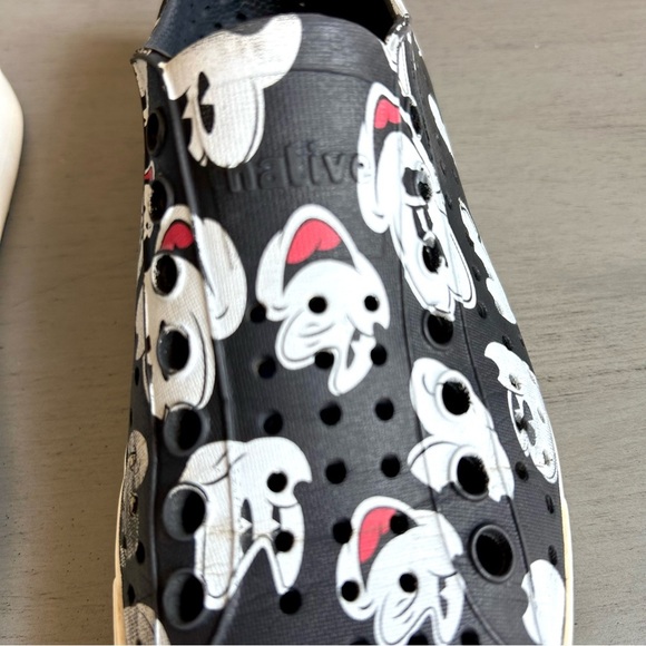 Native x Disney Mickey Mouse Slip On Shoes Size M3/W5 Black Waterproof Unisex - Picture 5 of 12